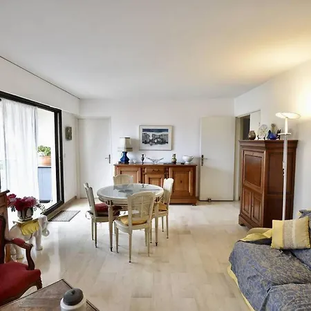 Signature Carre D'or Appartement *